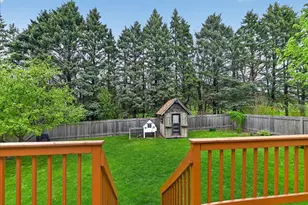 5470 Quarry Hill Dr, Fitchburg, WI 53711 - Photo 11