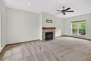 5470 Quarry Hill Dr, Fitchburg, WI 53711 - Photo 15