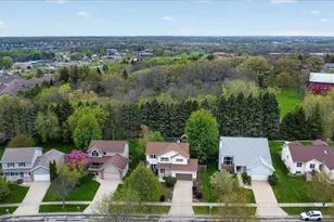 5470 Quarry Hill Dr, Fitchburg, WI 53711 - Photo 3