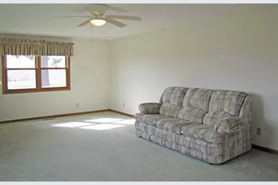7574 County Road D Road, Platteville,  53818 - Photo 9