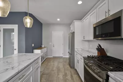 1818 Piper Brook Drive, Madison, WI 53718 - Photo 13