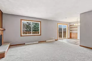 1155 Sunset Dr, Platteville,  53818 - Photo 5