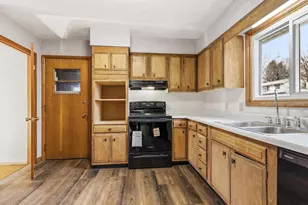 1155 Sunset Dr, Platteville,  53818 - Photo 13