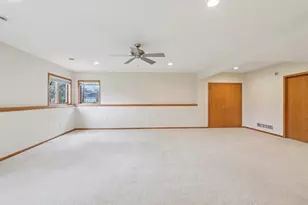 734 8th St, Prairie Du Sac, WI 53578 - Photo 27