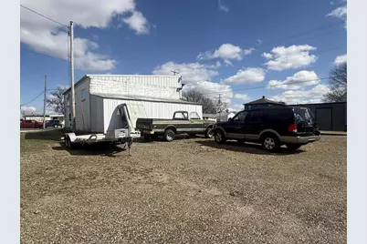 305 W Clifton Street, Tomah, WI 54660 - Photo 7