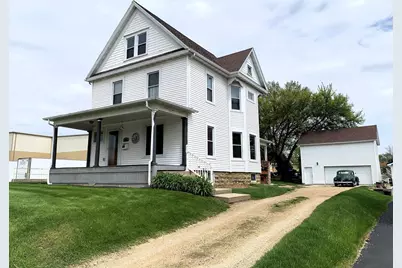 656 James Street, Columbus, WI 53925 - Photo 3