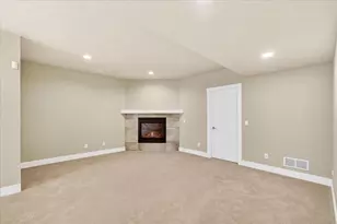 1804 Legacy Ln, Madison, WI 53719 - Photo 25