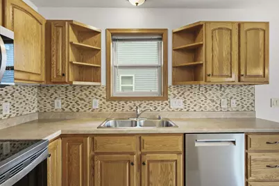 3942 Mammoth Trail, Madison, WI 53719 - Photo 5