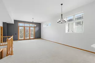 22 Windswept Way, Fitchburg, WI 53719 - Photo 3