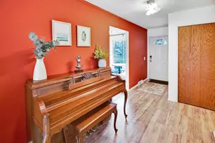 3512 Valley Ridge Rd, Middleton, WI 53562 - Photo 5