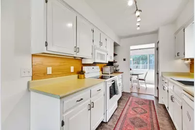 3512 Valley Ridge Road, Middleton, WI 53562 - Photo 13