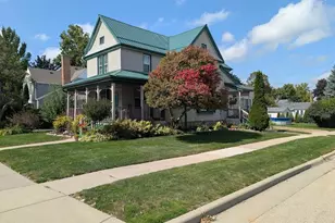 626 E Brown St, Waupun, WI 53963 - Photo 3