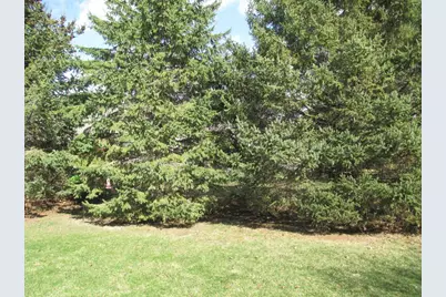 1344 Silver Drive #19, Baraboo, WI 53913 - Photo 3