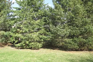 1344 Silver Dr, Baraboo, WI 53913 - Photo 3