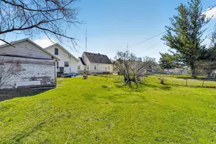 931 Eisenhower Ave, Janesville, WI 53545 - Photo 35