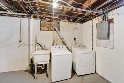 931 Eisenhower Avenue, Janesville, WI 53545 - Photo 25