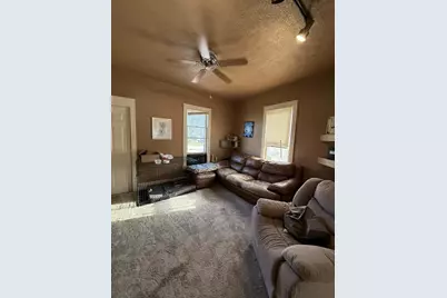 505 E Main Street, Durand, IL 61024 - Photo 5