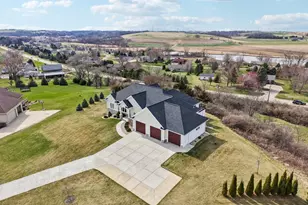 6249 Amethyst Dr, Waunakee, WI 53597 - Photo 69