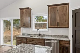 316 Timberline Ct, Nekoosa, WI 54457 - Photo 9