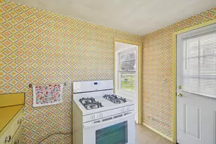 3902 Winnemac Ave, Madison, WI 53711 - Photo 13