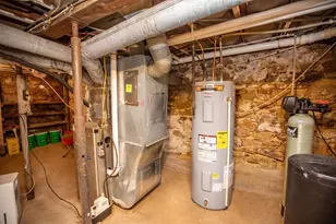 705 Fountain St, Mineral Point, WI 53565 - Photo 39