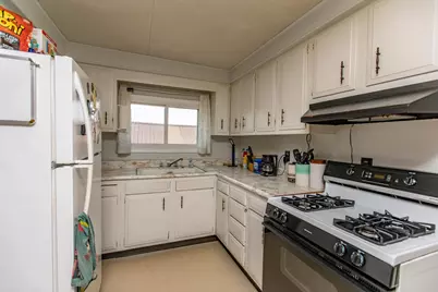 705 Fountain Street, Mineral Point, WI 53565 - Photo 27
