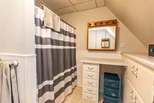 705 Fountain St, Mineral Point, WI 53565 - Photo 17