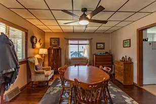 705 Fountain St, Mineral Point, WI 53565 - Photo 21