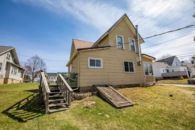 705 Fountain Street, Mineral Point, WI 53565 - Photo 9