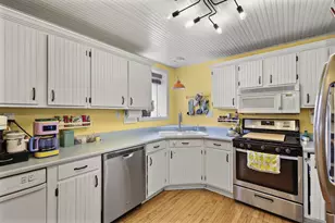 528 E Madison Ave, Milton, WI 53563 - Photo 5