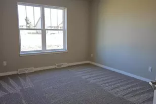 3765 Avery Ln, Janesville, WI 53546 - Photo 9