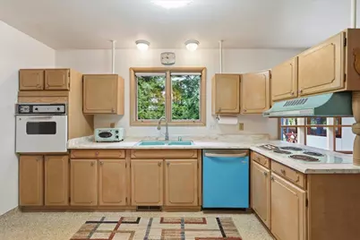 729 Dearholt Road, Madison, WI 53711 - Photo 35