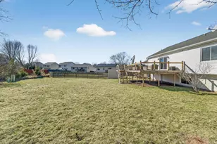 5309 Park Meadow Dr, Madison, WI 53704 - Photo 35