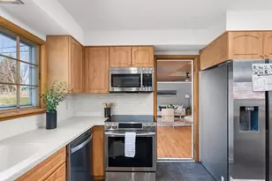 2914 Grandview Blvd, Madison, WI 53713 - Photo 15