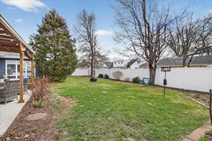 2110 Eastwood Ave, Janesville, WI 53545 - Photo 49