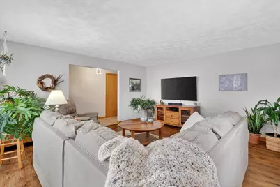 2110 Eastwood Avenue, Janesville, WI 53545 - Photo 9