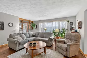 2110 Eastwood Ave, Janesville, WI 53545 - Photo 7