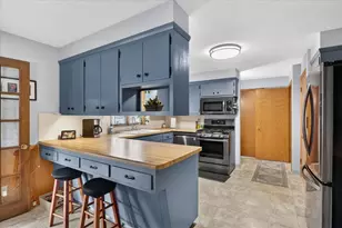 2110 Eastwood Ave, Janesville, WI 53545 - Photo 15