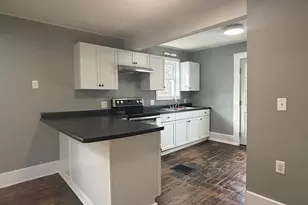 566 N Chestnut St, Richland Center, WI 53581 - Photo 5