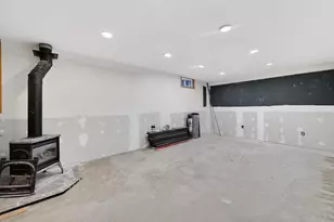 518 Bowman Ave, Madison, WI 53716 - Photo 23