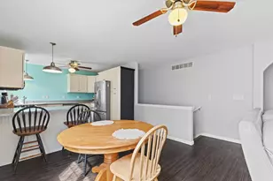 661/663 Division St, Port Washington, WI 53074 - Photo 9