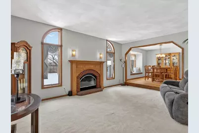 4230 N Juniper Drive, Janesville, WI 53545 - Photo 7