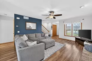 3202 Dorchester Way, Madison, WI 53719 - Photo 7