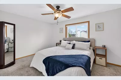 3202 Dorchester Way, Madison, WI 53719 - Photo 15