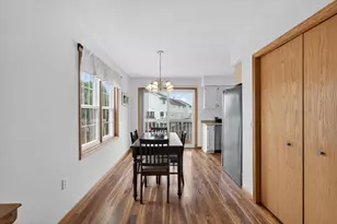 3202 Dorchester Way, Madison, WI 53719 - Photo 9