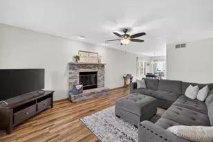 3202 Dorchester Way, Madison, WI 53719 - Photo 5