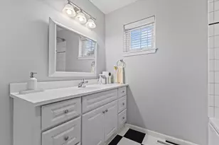 661 / 663 Division St, Port Washington, WI 53074 - Photo 19
