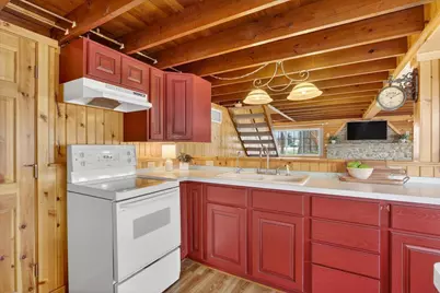 433 E Ellendale Road, Edgerton, WI 53534 - Photo 11