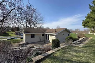 209 27th St, Monroe, WI 53566 - Photo 7