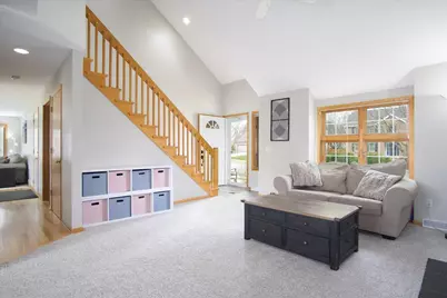 7301 Southern Oak Place, Madison, WI 53719 - Photo 3